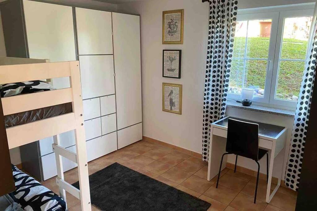 Die Seeblume - Ferienwohnung Mit Pool Und Seeblick Bodman-Ludwigshafen Εξωτερικό φωτογραφία