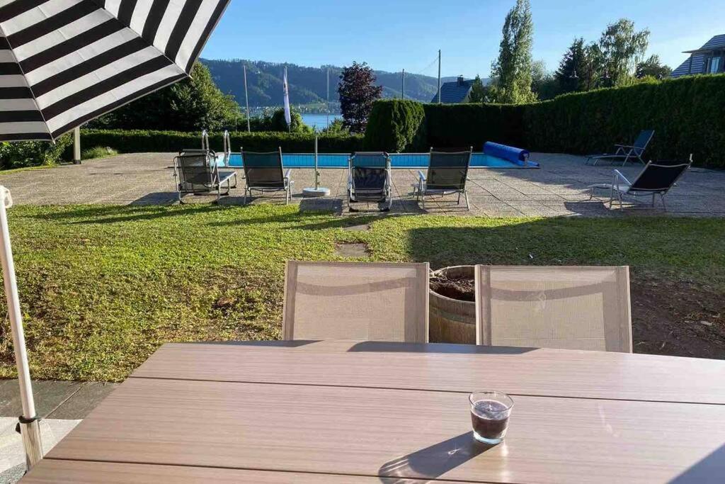 Die Seeblume - Ferienwohnung Mit Pool Und Seeblick Bodman-Ludwigshafen Εξωτερικό φωτογραφία